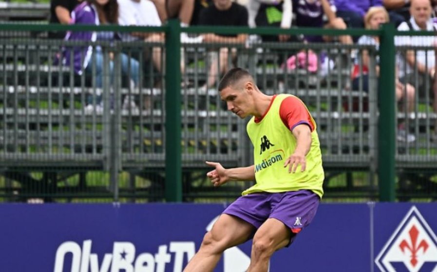Milenkovic, en un entrenamiento /  Foto: ACF Fiorentina