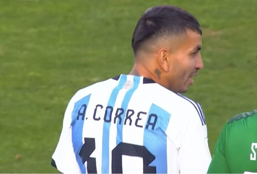 Correa, con el 10 de Messi / Foto: captura TV